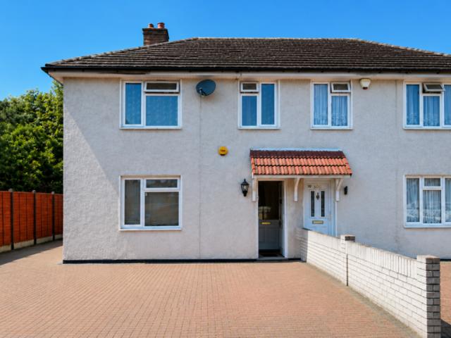 House for sale in London Borough of Hillingdon, Greater London