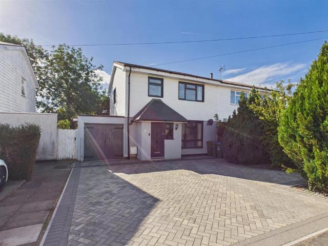 House for sale in Southcourt, Aylesbury