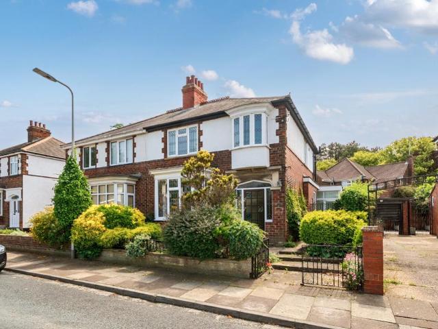 House for sale in Weelsby, Grimsby