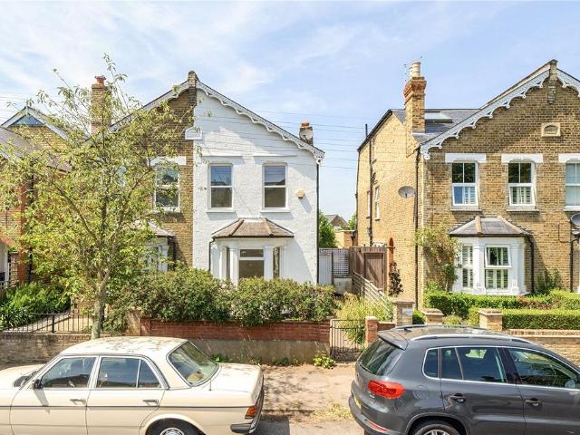 House for sale in Norbiton, Greater London