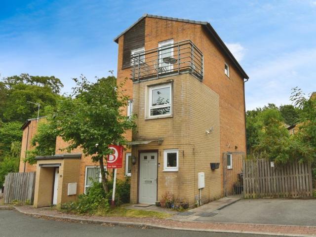 House for sale in Norfolk Park, Isle Of Man