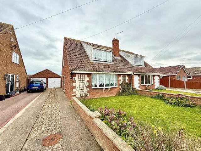 House for sale in Stokesby, Norfolk
