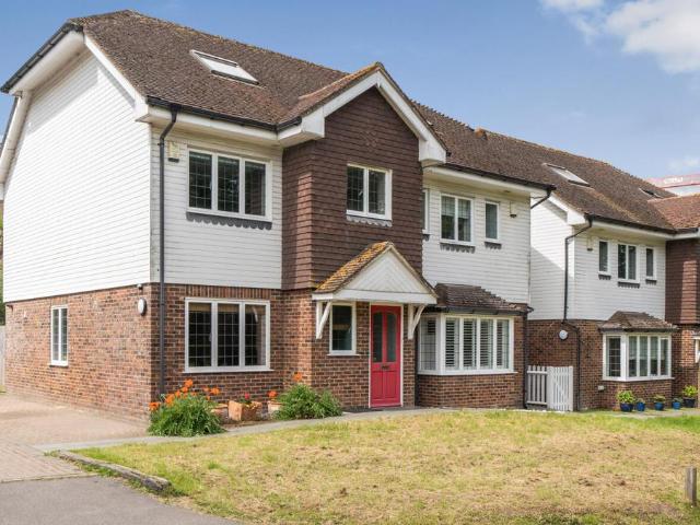 House for sale in Locksbottom, Greater London