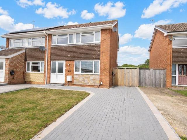 House for sale in New Bilton, Warwickshire