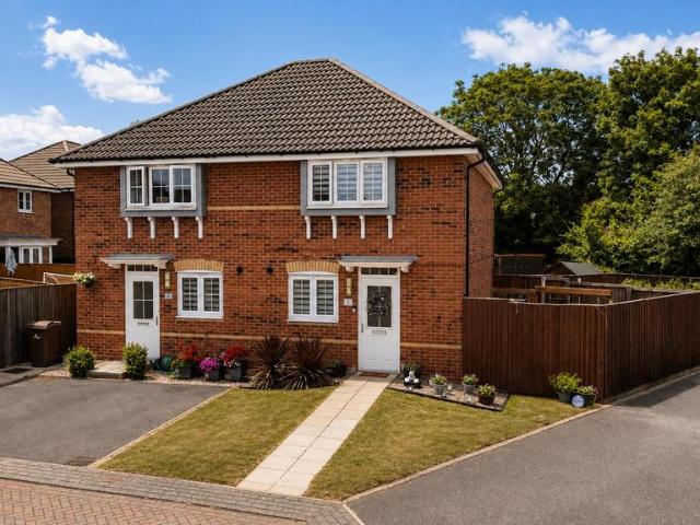 House for sale in Upton, West Yorkshire
