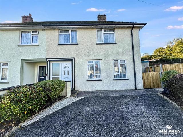 House for sale in Pennar, Pembroke Dock