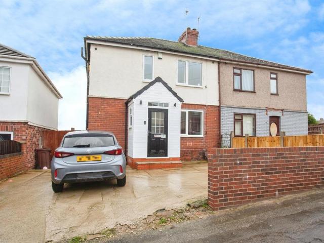 House for sale in Brampton Bierlow, South Yorkshire