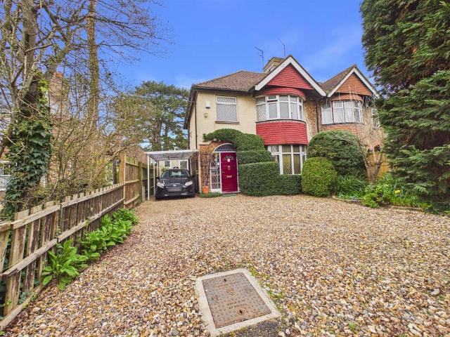 House for sale in Broughton, Aylesbury
