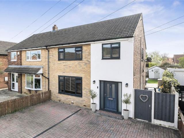 House for sale in Little Preston, West Yorkshire