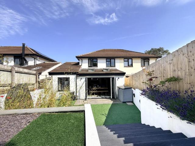 House for sale in Helston, Cornwall