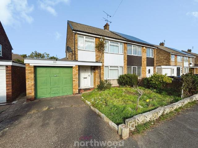 House for sale in Dunscroft, Doncaster