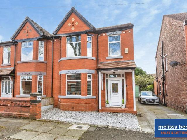 House for sale in Kirkhams, Bury