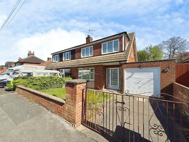 House for sale in Bull Farm, Potters Corner