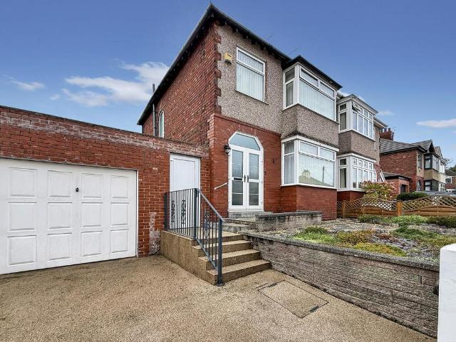 House for sale in Claughton, Oxton