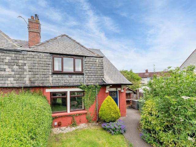 House for sale in Otley, West Yorkshire
