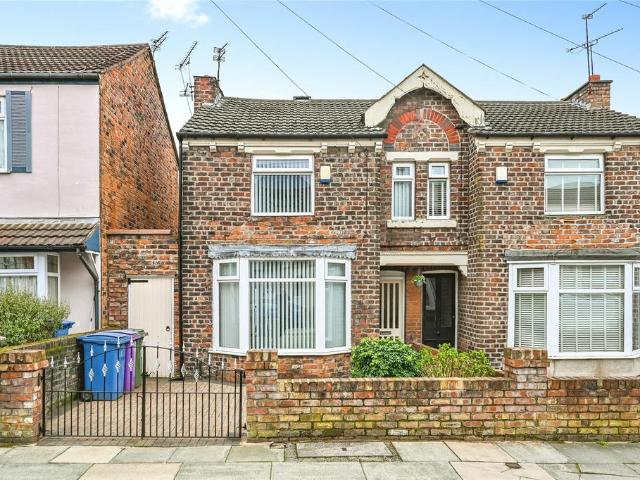 House for sale in Calderstones