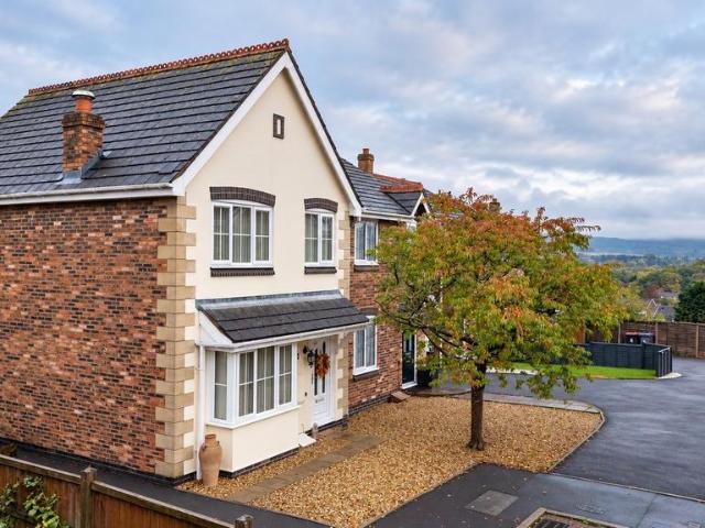 House for sale in Ketley, Telford