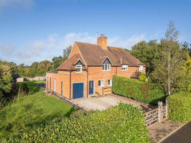 House for sale in Wootton Wawen CP, Stratford-on-Avon