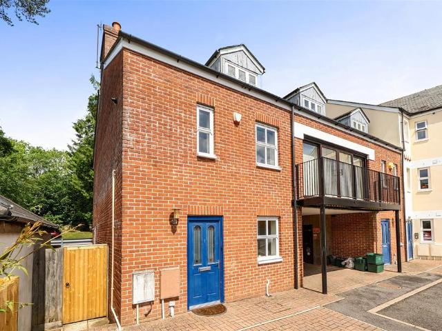 House for sale in Strode, Devon