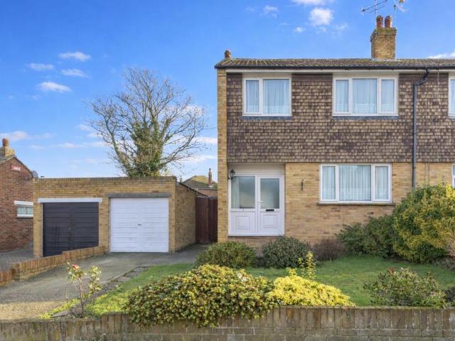 House for sale in Millmead, Acol