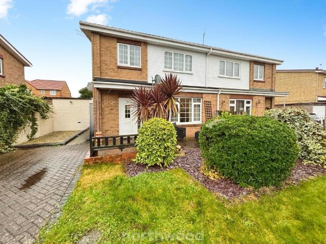 House for sale in Hatfield, South Yorkshire