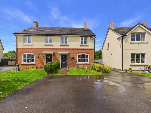 House for sale in Holmes Chapel