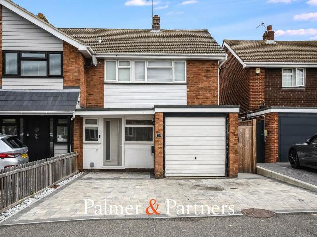 House for sale in Sandon, Chelmsford