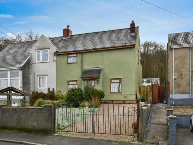 House for sale in Gwaun-cae-gurwen, Wales