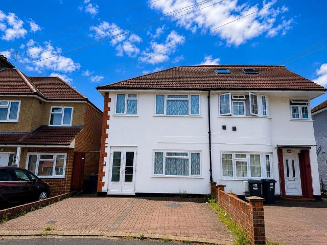 House for sale in London Borough of Hounslow, Feltham