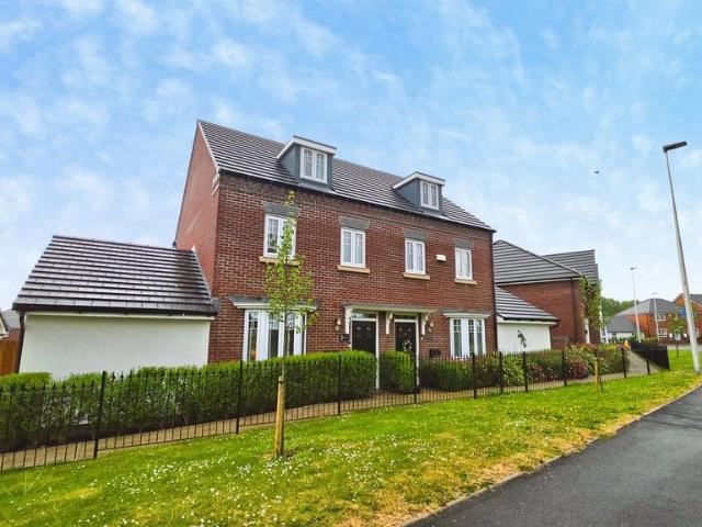 House for sale in Flemingston, Wales