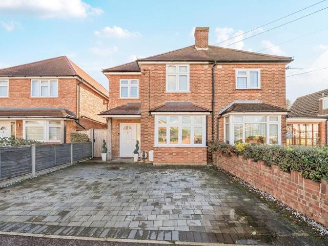 House for sale in Hextable, Sevenoaks