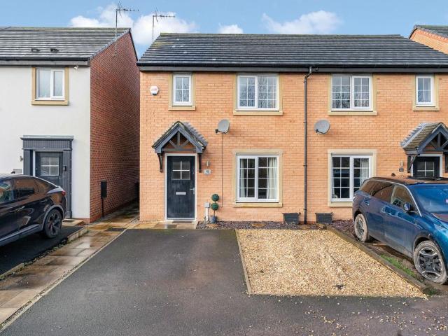 House for sale in Pennington Wharf, Wigan