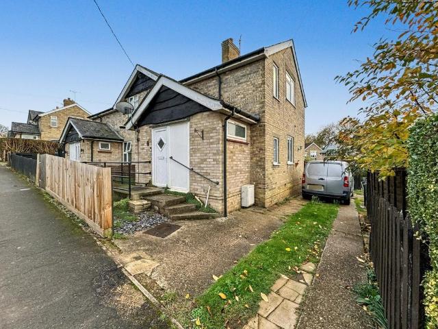 House for sale in Combs Ford, Bedingfield