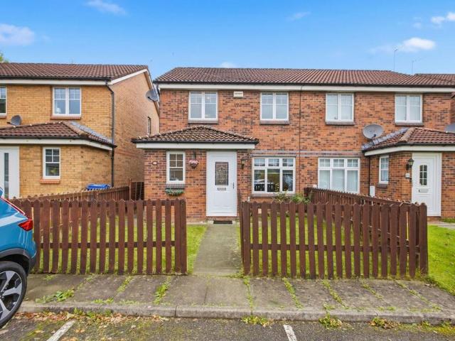 House for sale in Victory Gardens, Renfrew