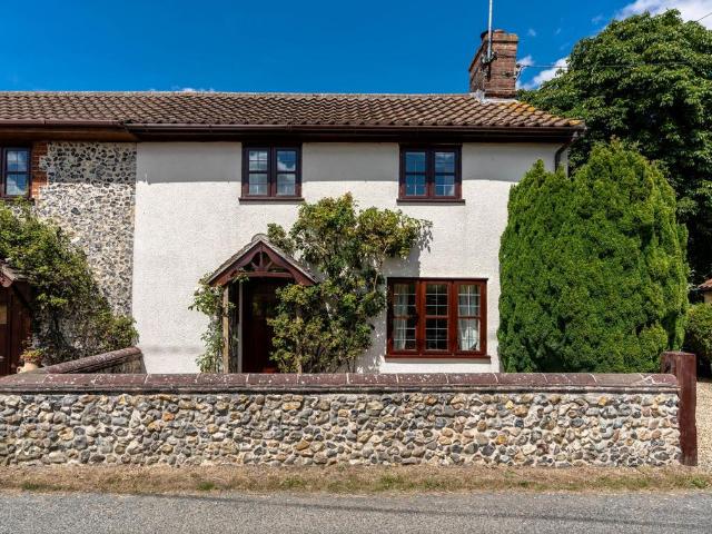 House for sale in East Tuddenham, Norfolk