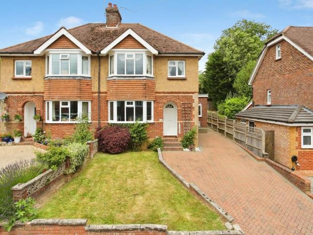 House for sale in Romford, Sandown Park