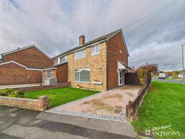 House for sale in Bedgrove, Aylesbury