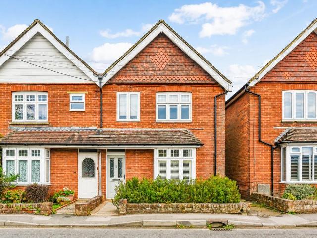 House for sale in Bolton Low Houses, Hampshire