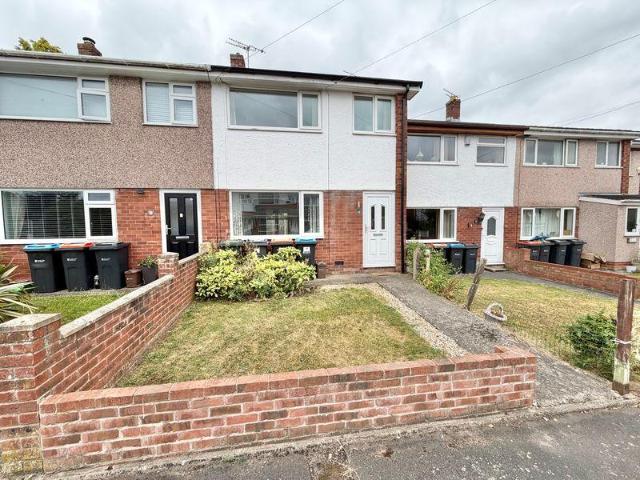House for sale in Rossmore, Cheshire