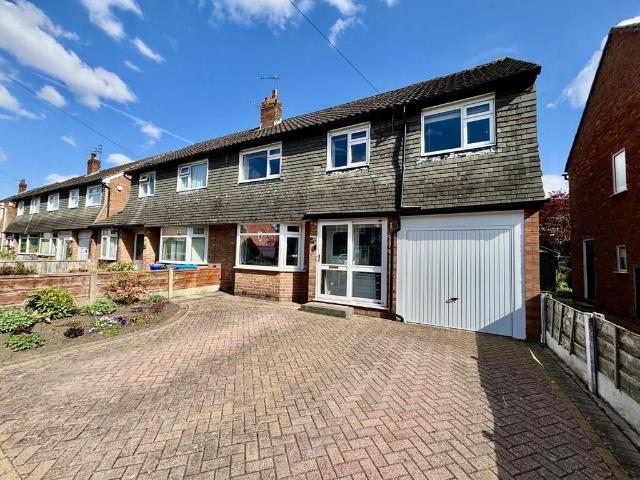 House for sale in Georgia, Greater Manchester
