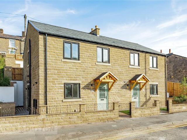House for sale in Greenheys, Greater Manchester