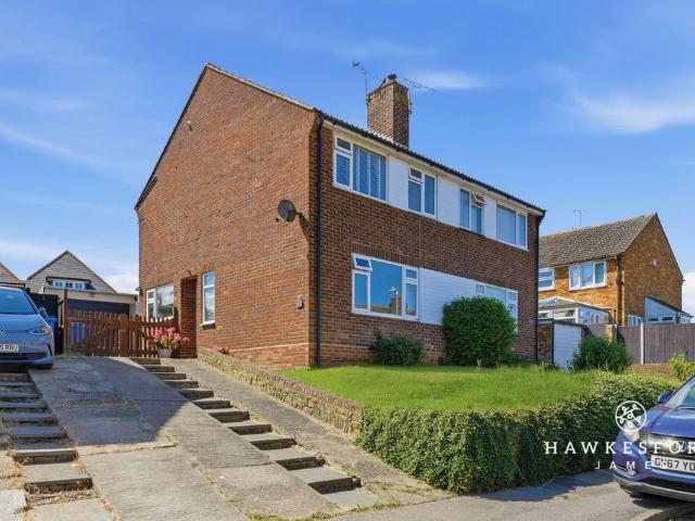 House for sale in Grove Park, Oad Street