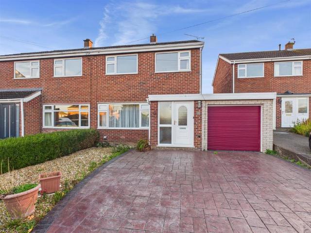 House for sale in Bayston Hill, Shropshire