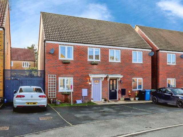 House for sale in Costhorpe, East Midlands