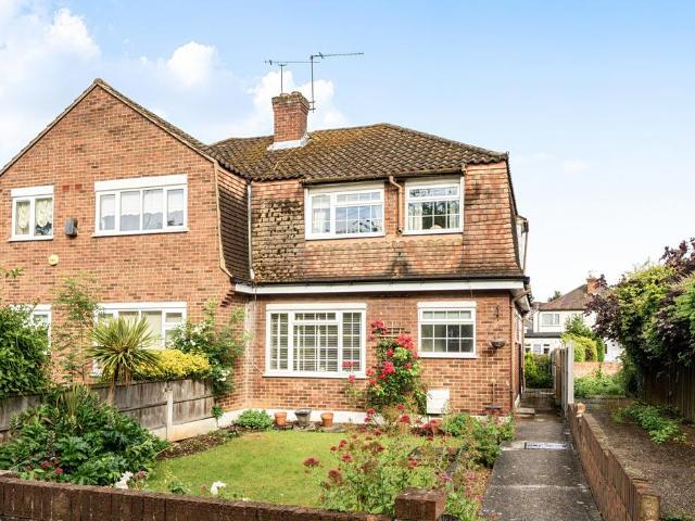 House for sale in Collier Row, Greater London