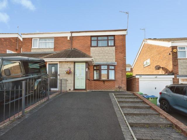 House for sale in White Cross, West Midlands
