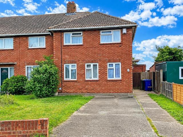 House for sale in Sheerness, Oad Street
