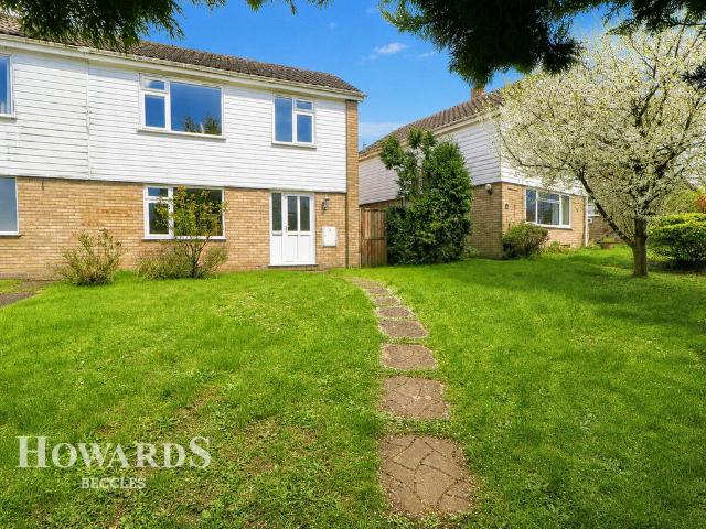 House for sale in Burgh St Peter, Norfolk
