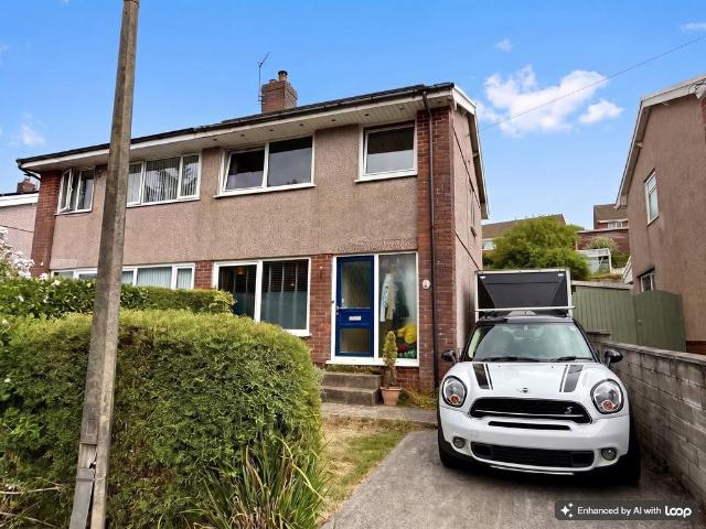 House for sale in Dunvant, Wales