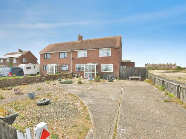 House for sale in Lade, Folkestone and Hythe